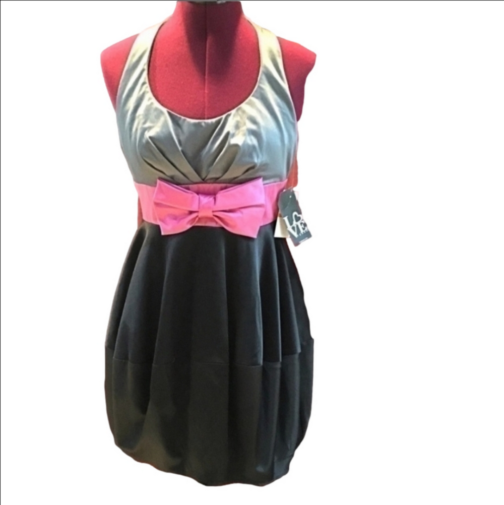 Babydoll Halter Style Dress Bow Accent in Pink New With Tags By Love Tease